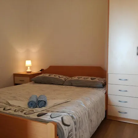Apartments With Swimming Pool Kanica, Rogoznica - 11249 *