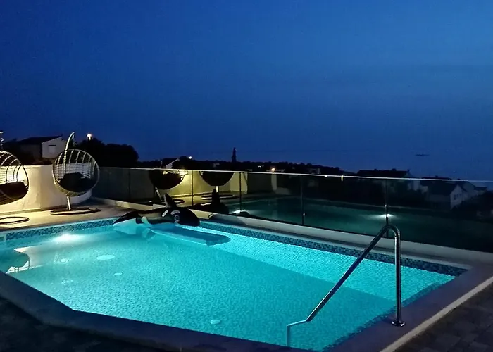 Appartement With Swimming Pool Kanica, - 11249 Rogoznica (Sibenik-Knin)